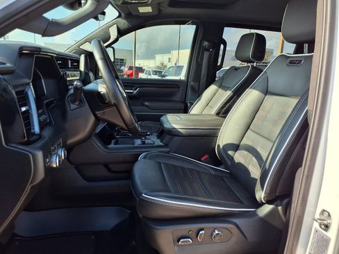 Used 2026 GMC Sierra 2500 AT4X AWD/4WD image 24