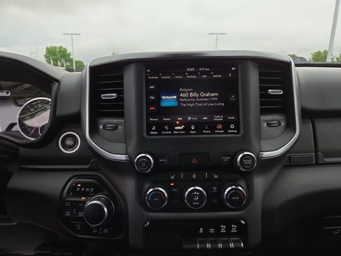 Used 2019 RAM 1500 Big Horn AWD/4WD image 24