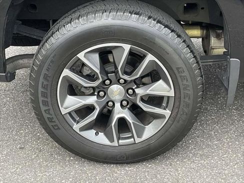 Used 2022 Chevrolet Silverado 1500 LT image 9