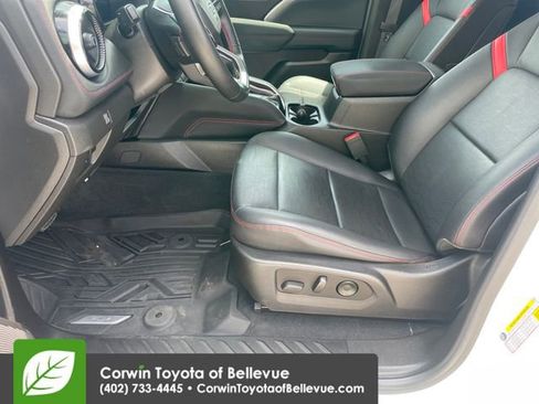 Used 2023 Chevrolet Colorado Z71 w/ Z71 Convenience Package 2 AWD/4WD image 9