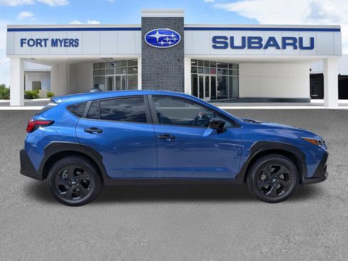 Certified 2025 Subaru Crosstrek 2.0i AWD/4WD image 3
