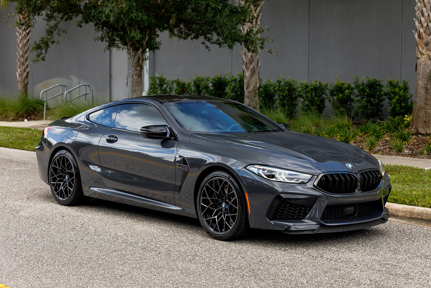Used 2022 BMW M8 Competition AWD/4WD image 1