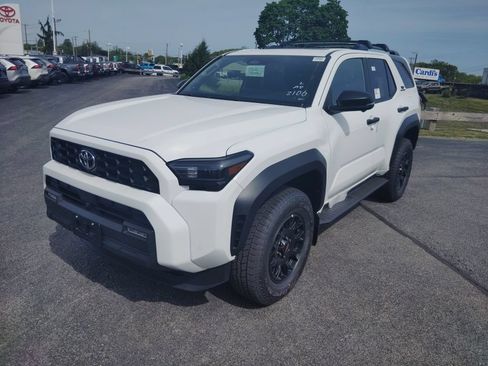 New 2026 Toyota 4Runner 4WD image 2