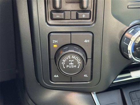 Certified 2025 Ford F150 Raptor image 33