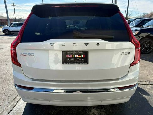 Used 2024 Volvo XC90 B5 Core w/ Protection Package Premier image 4
