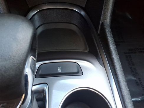 Used 2022 Chevrolet Malibu LT image 21