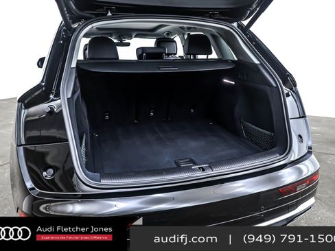 Used 2025 Audi Q5 2.0T Premium Plus w/ Premium Plus Package image 23