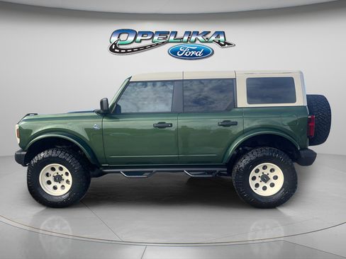 New 2024 Ford Bronco Black Diamond w/ Sasquatch Package AWD/4WD image 4