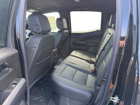 New 2026 Chevrolet Colorado LT w/ LT Convenience Package AWD/4WD image 19