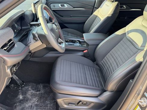 New 2026 Ford Explorer ST-Line image 8