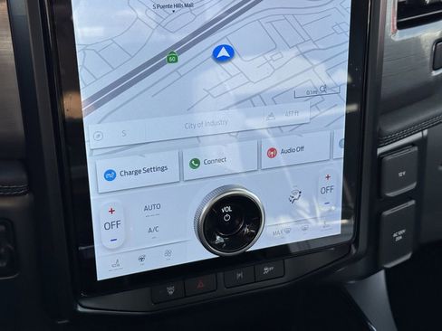 Used 2025 Ford F150 Lightning Flash image 18