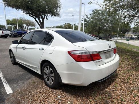 Used 2013 Honda Accord LX image 3