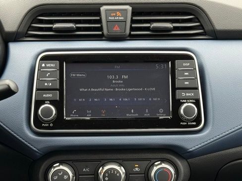 New 2025 Nissan Versa SV w/ Trunk Package image 22