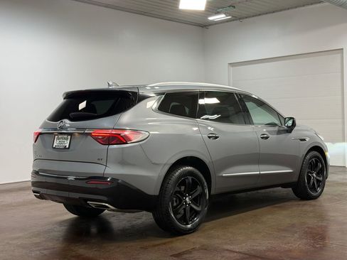 Used 2023 Buick Enclave Essence w/ Experience Buick Package image 4