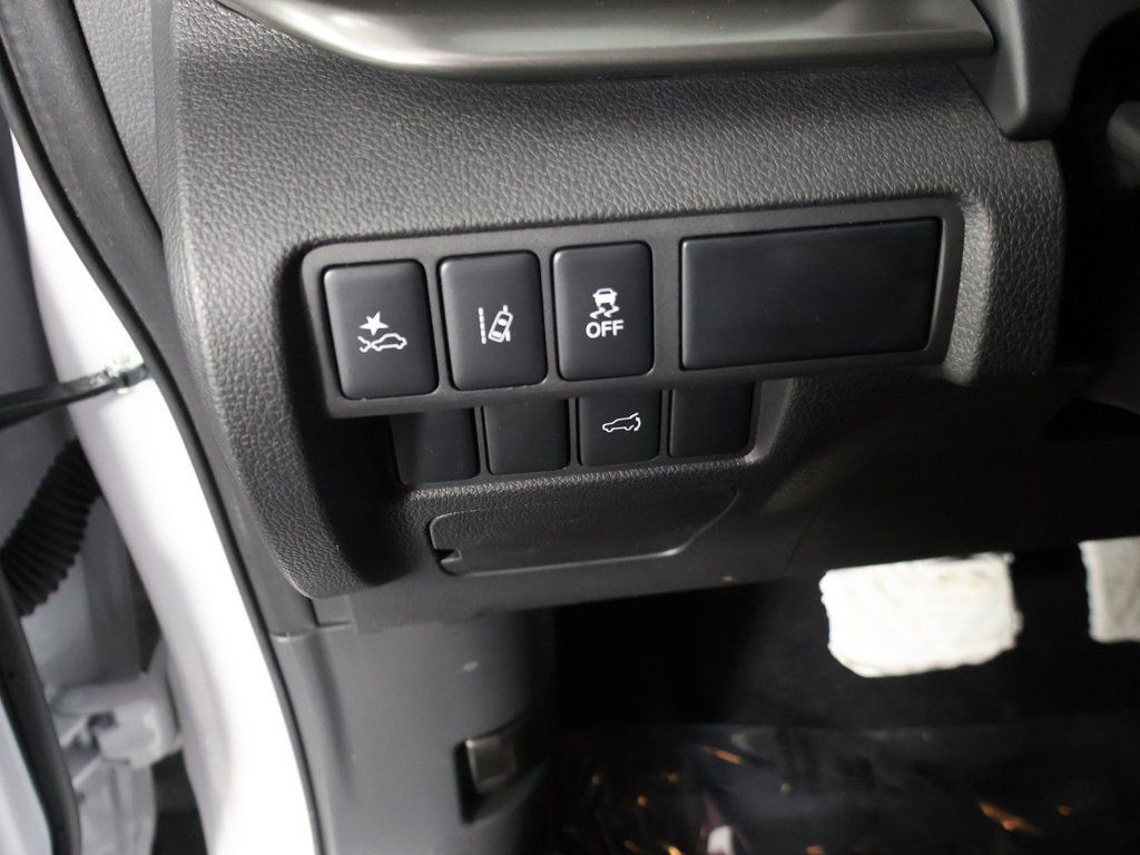 New 2026 Mitsubishi Eclipse Cross AWD image 37