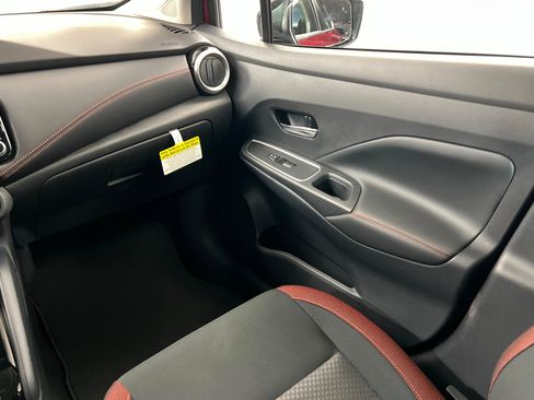 New 2025 Nissan Versa SR w/ Trunk Package image 10