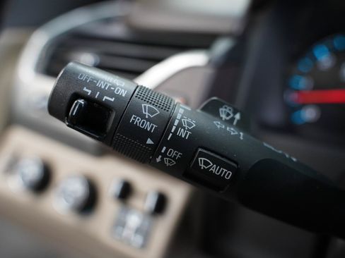 Used 2016 Chevrolet Tahoe LTZ AWD/4WD image 14
