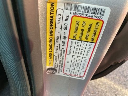 Used 2018 Ford Escape SEL image 25