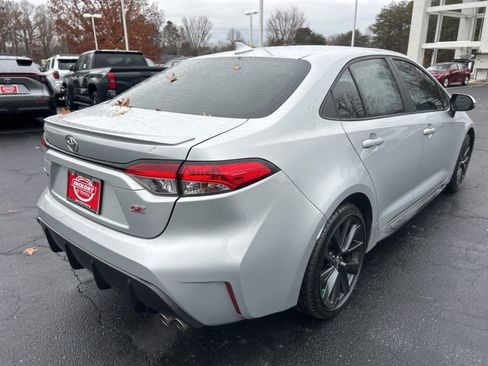 Used 2024 Toyota Corolla SE image 5