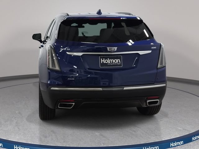 Certified 2025 Cadillac XT5 Sportv w/ LPO, Red Accent Package AWD/4WD image 6