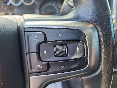 Used 2020 Chevrolet Silverado 1500 RST AWD/4WD image 17
