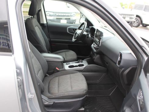 Used 2021 Ford Bronco Sport Big Bend w/ Big Bend Package AWD/4WD image 12