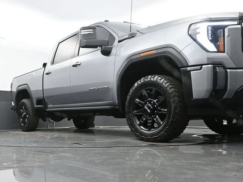 Used 2024 GMC Sierra 2500 AT4 w/ AT4 Premium Plus Package AWD/4WD image 25