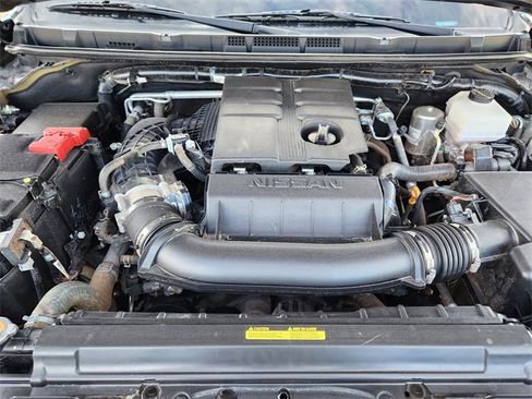 Used 2024 Nissan Frontier SV image 24
