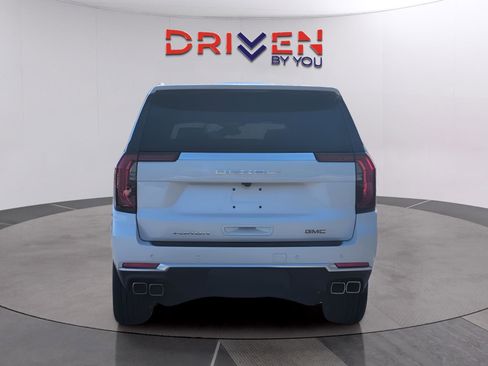 New 2026 GMC Yukon XL Denali w/ Sun & Power Step Package image 4