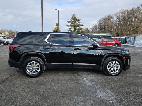 Certified 2023 Chevrolet Traverse LS w/ LPO, Floor Liner Package image 7