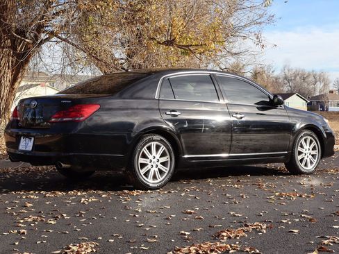 Used 2009 Toyota Avalon Limited image 5