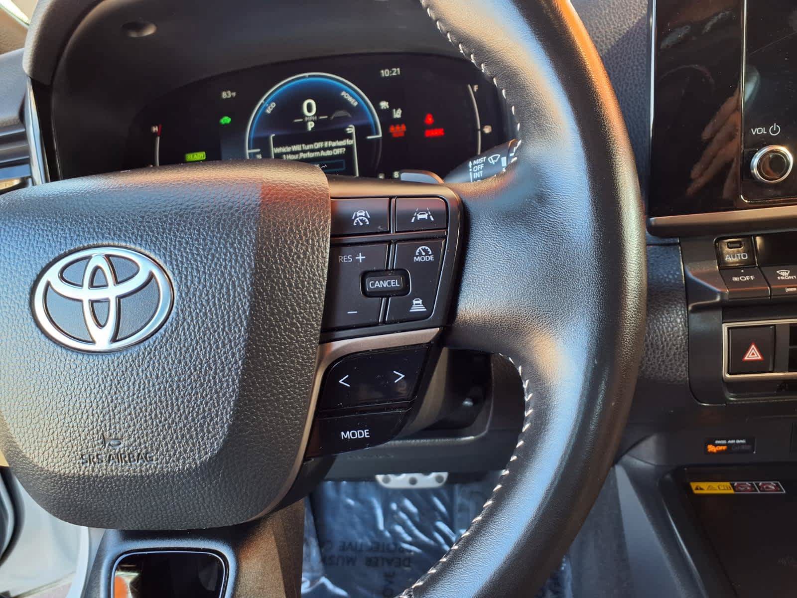 Certified 2025 Toyota Camry SE FWD image 21