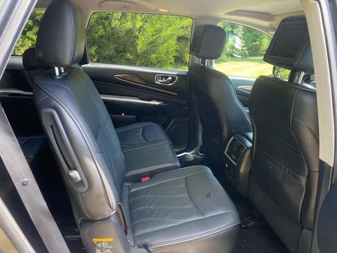 Used 2013 INFINITI JX35 AWD w/ Premium Pkg image 35