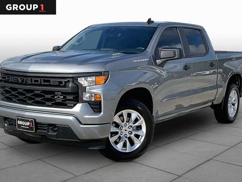 Used 2026 Chevrolet Silverado 1500 Custom RWD image 1