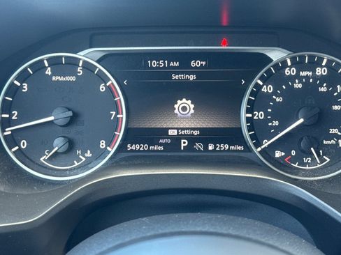 Used 2024 Nissan Rogue SV AWD/4WD image 24