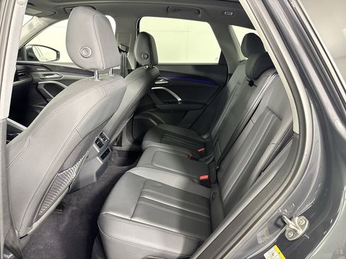 Used 2025 Audi Q5 Premium Plus w/ Premium Plus image 22