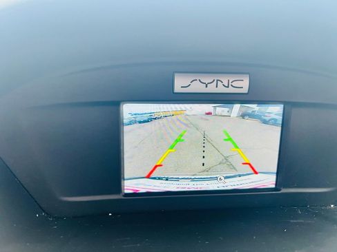 Used 2017 Ford Escape SE w/ SE Cold Weather Package image 28