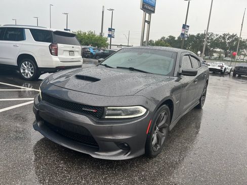 Used 2019 Dodge Charger R/T RWD image 1