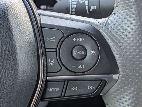 Used 2022 Toyota Avalon Limited w/ Advanced Safety Package FWD image 26