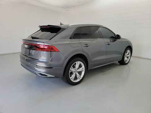 Used 2019 Audi Q8 Premium w/ Convenience Package AWD/4WD image 5