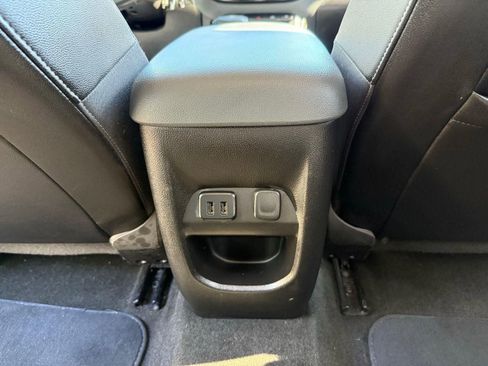 Used 2016 Chevrolet Colorado Z71 image 35