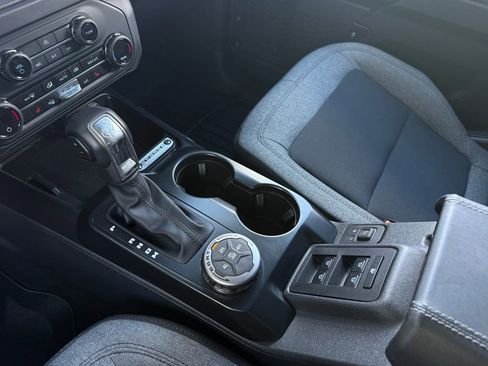 Used 2025 Ford Bronco Big Bend image 42