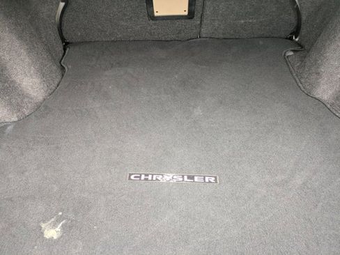 Used 2013 Chrysler 200 Limited FWD image 6