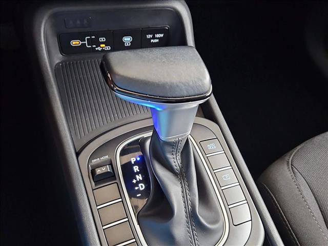 Used 2025 Hyundai Kona SEL FWD image 12