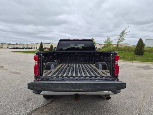 Used 2022 Chevrolet Silverado 3500 LT w/ Convenience Package AWD/4WD image 10