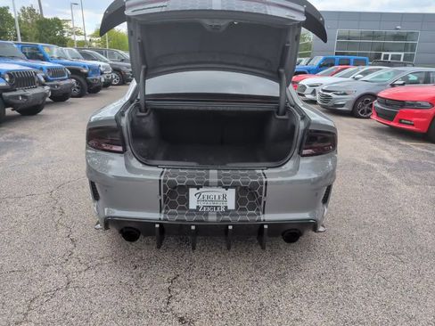 Used 2023 Dodge Charger Scat Pack RWD image 9