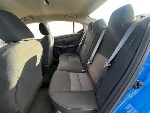 Used 2025 Nissan Sentra SV image 19