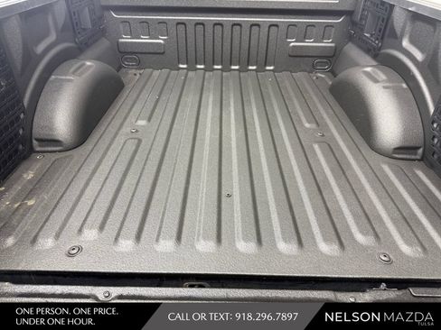 Used 2023 Ford F150 Raptor w/ Raptor Carbon Fiber Package AWD/4WD image 39