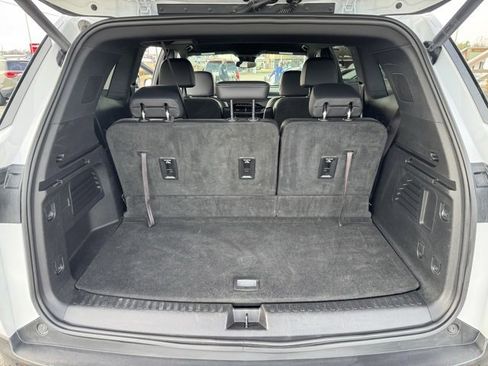 Used 2025 Buick Enclave Preferred image 24