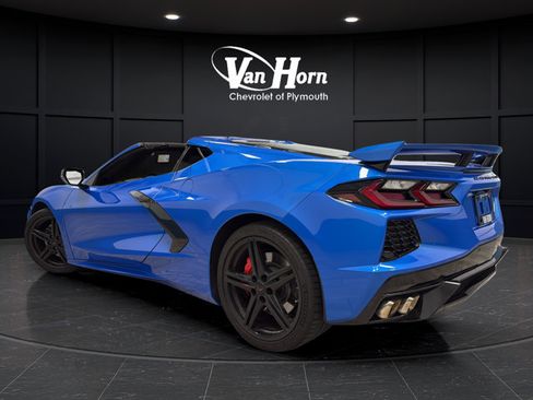 Used 2026 Chevrolet Corvette Stingray Coupe w/ Z51 Performance Package RWD image 7